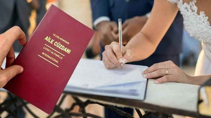 Kadınlar için 'soyadı' kararı